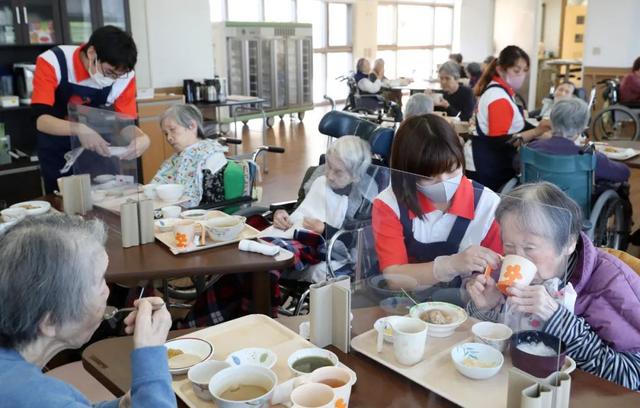 考察日本后，三位中国养老院院长学到了