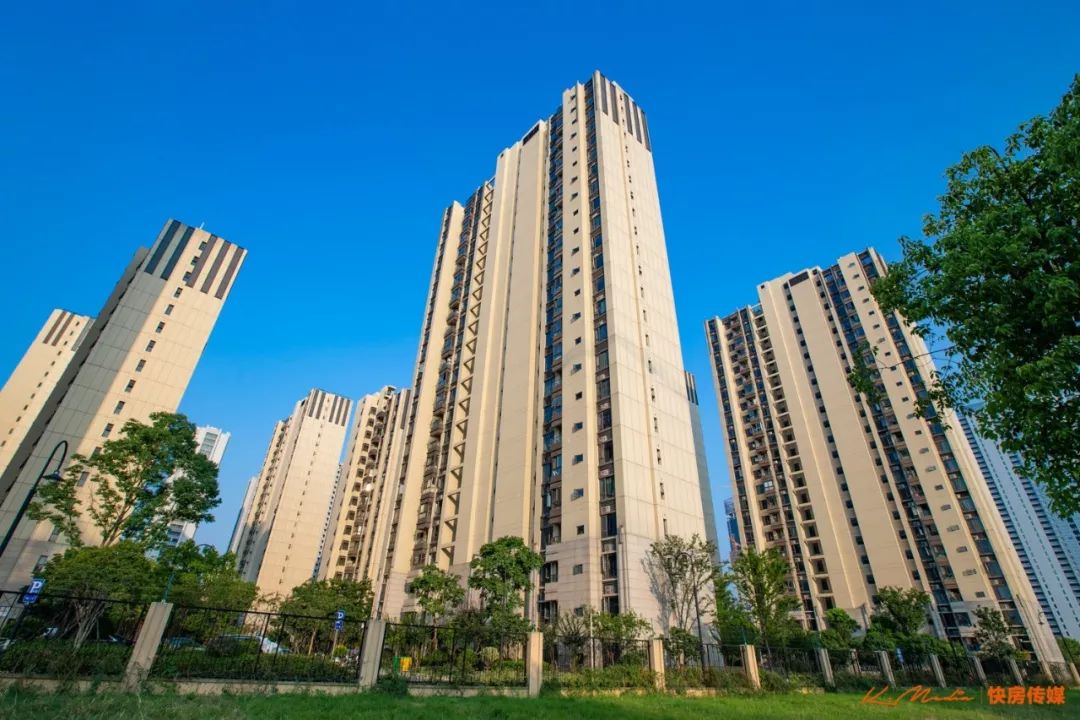 杭州二手房市场7月成交8463套 二手房行业 现状及前景趋势研究分析_保险有温度,人保伴您前行