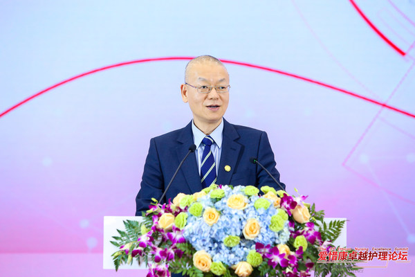 2025年无影灯行业现状与发展趋势分析_人保服务,拥有“如意行”驾乘险，出行更顺畅！