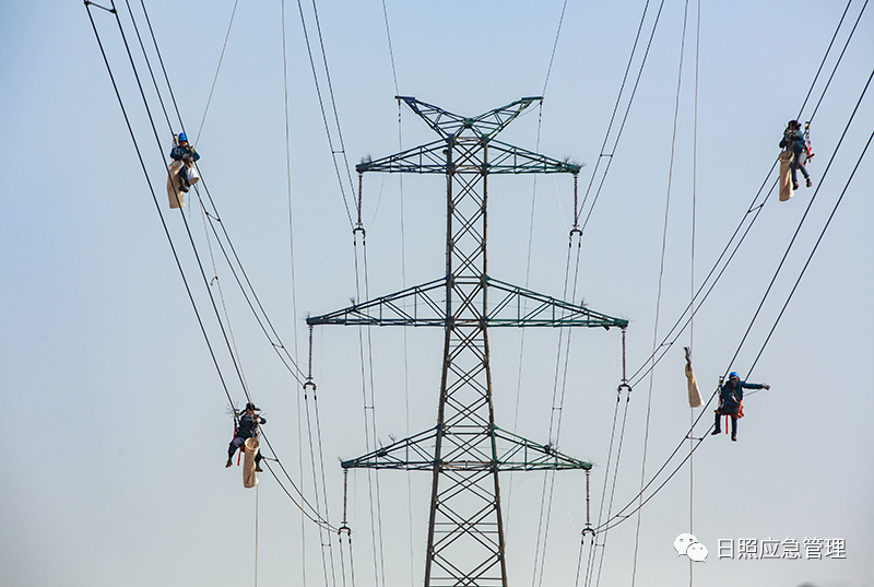 时报观察丨守住智能驾驶技术创新安全底线