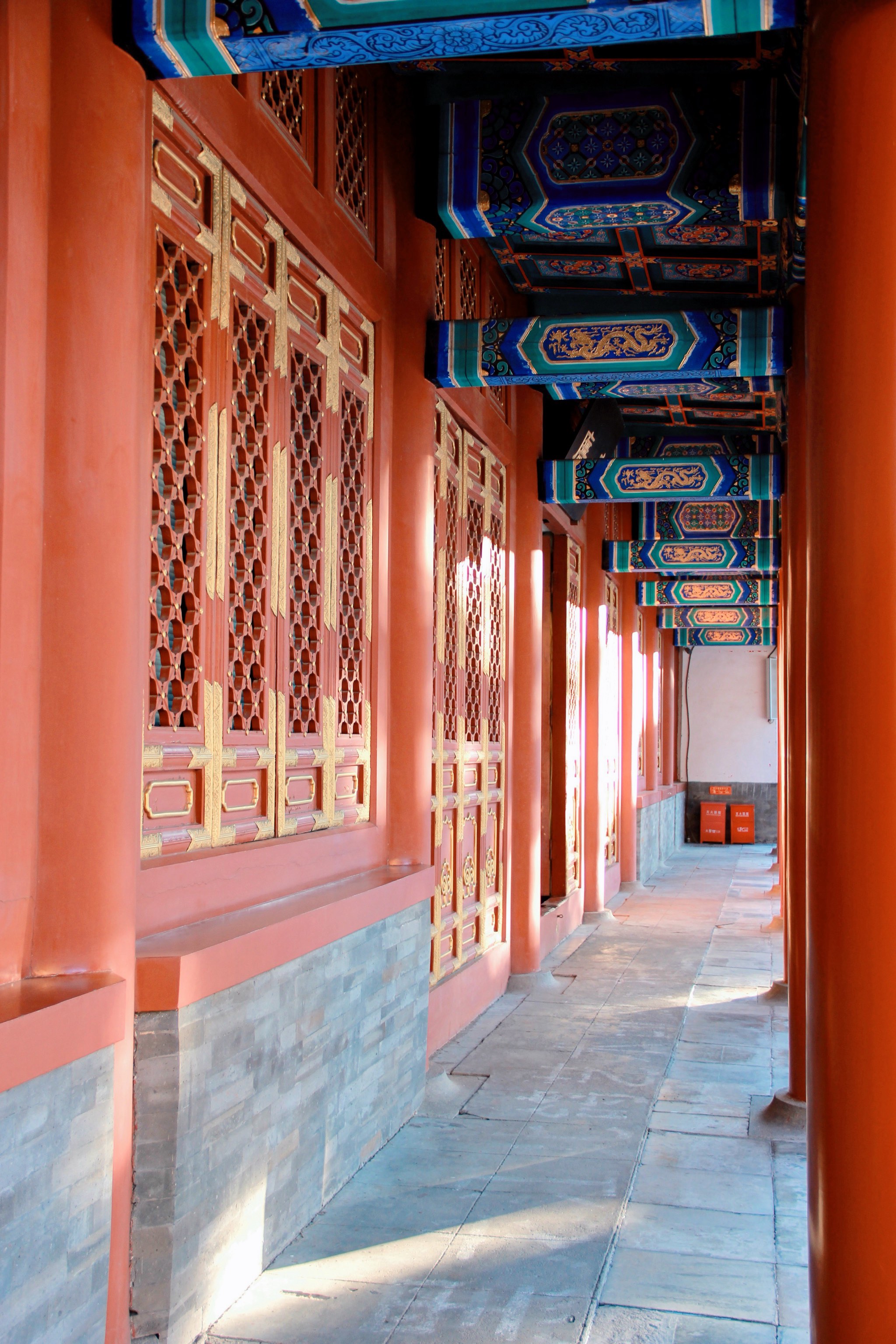 未央春事：《汉宫春晓图》中的21处静谧与灵动｜古画里的故事