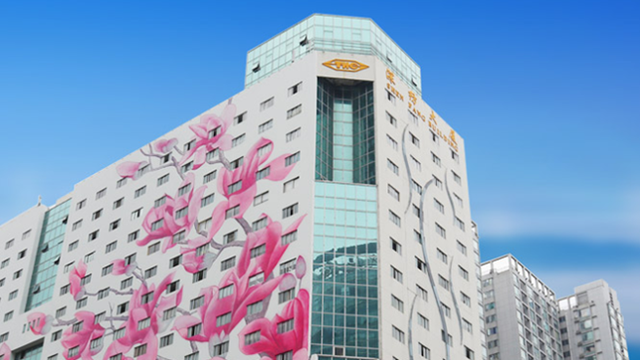 深纺织Ａ披露总额1.26亿元的对外担保，被担保方为深圳市盛波光电科技有限公司