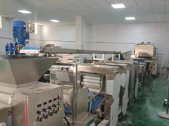 纺织服饰行业资金流出榜：浔兴股份、探路者等净流出资金居前