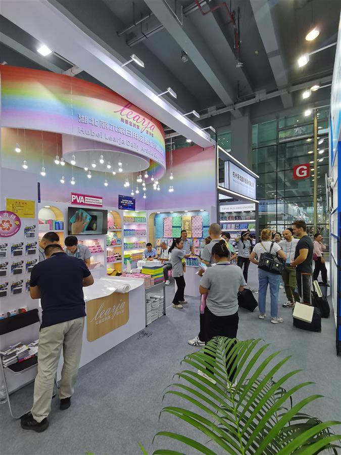 广交会上的外贸企业:“哪怕美国市场受影响,我们其他市场也会发力”