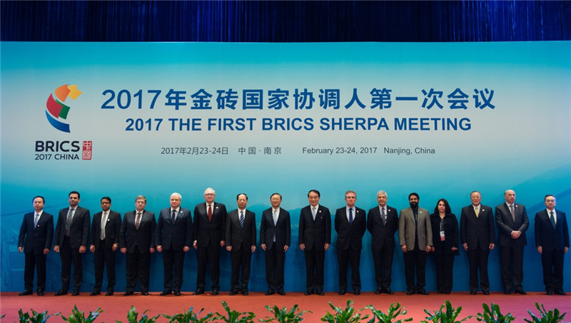 外交部副部长马朝旭集体会见金砖成员国和伙伴国驻华使节