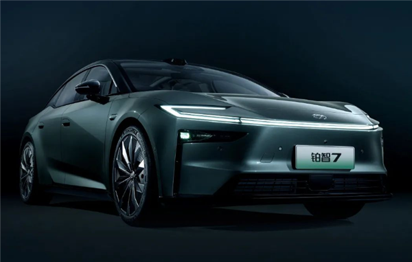 丰田展示“中国工程师造中国车”最新成果，铂智7全球首发