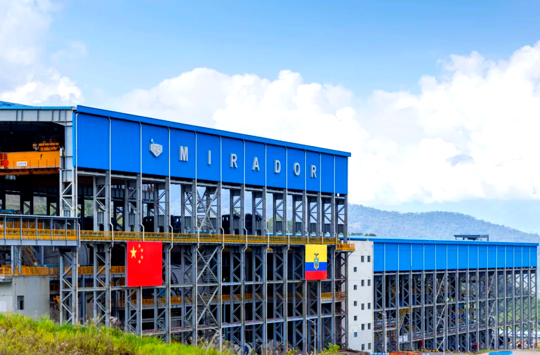 铜陵有色：公司控股子公司募投项目主要生产HVLP、RTF和HTE等PCB铜箔