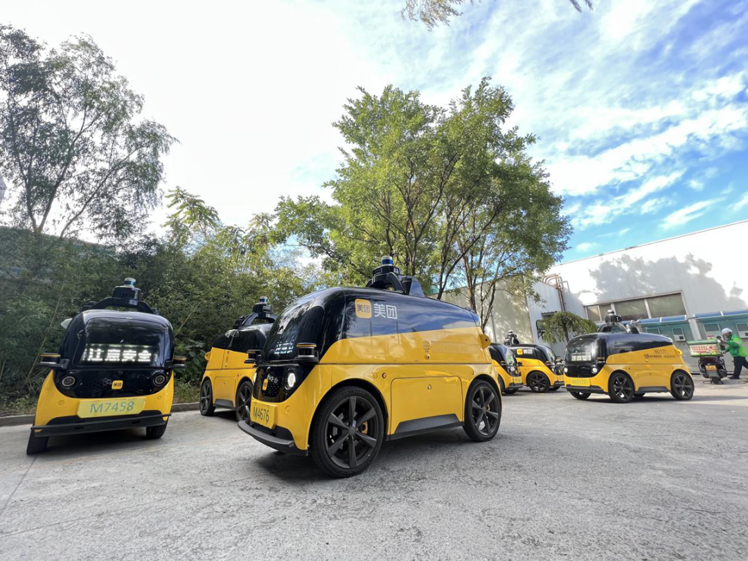 今日投资参考：无人车有望翻倍以上增长 自动驾驶商业化落地加速