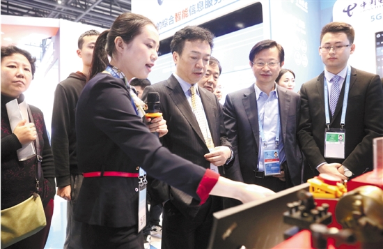 中国电信四川公司原党委书记、总经理郑成渝被开除党籍和公职