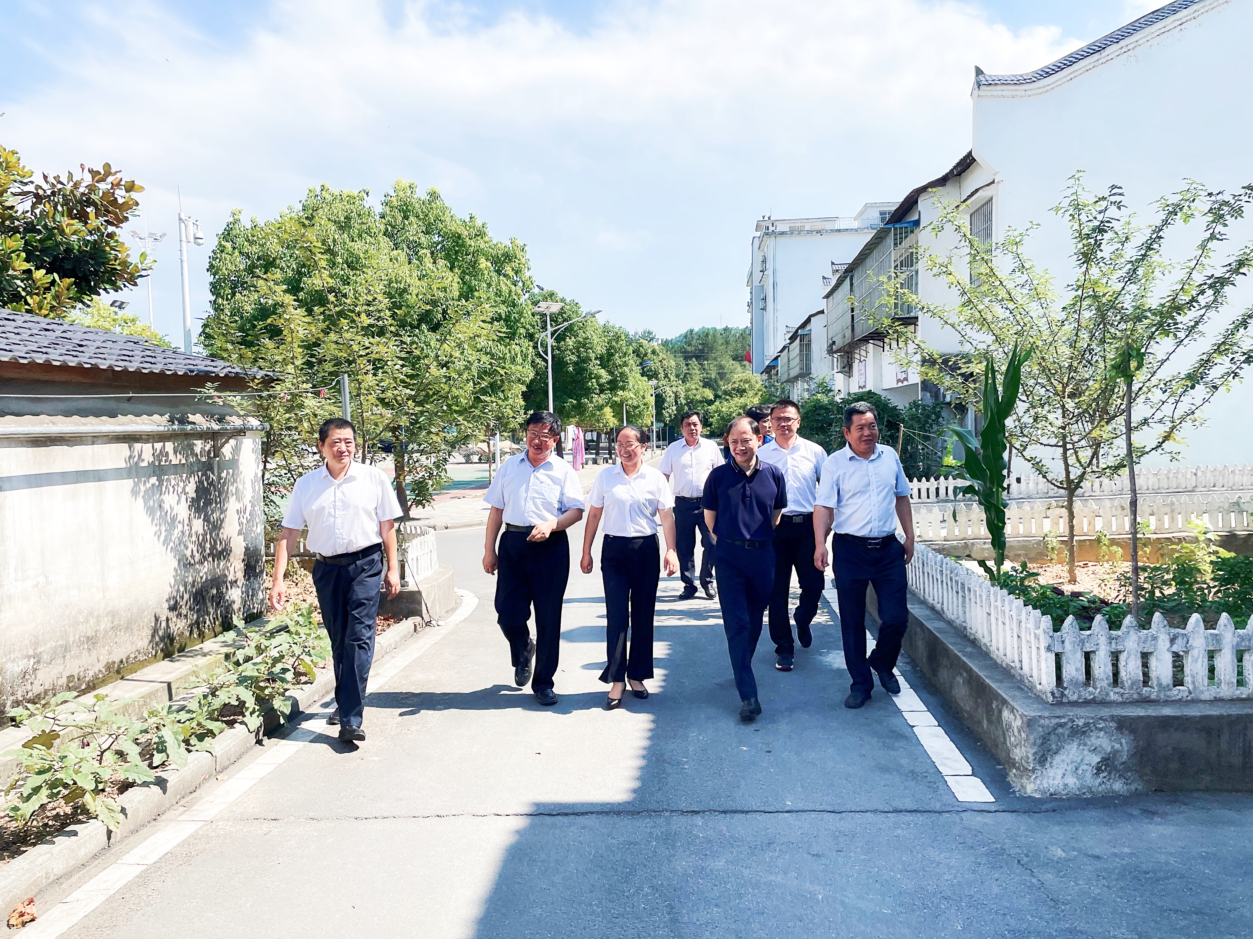 十堰国资委拟11.42亿入主科德教育