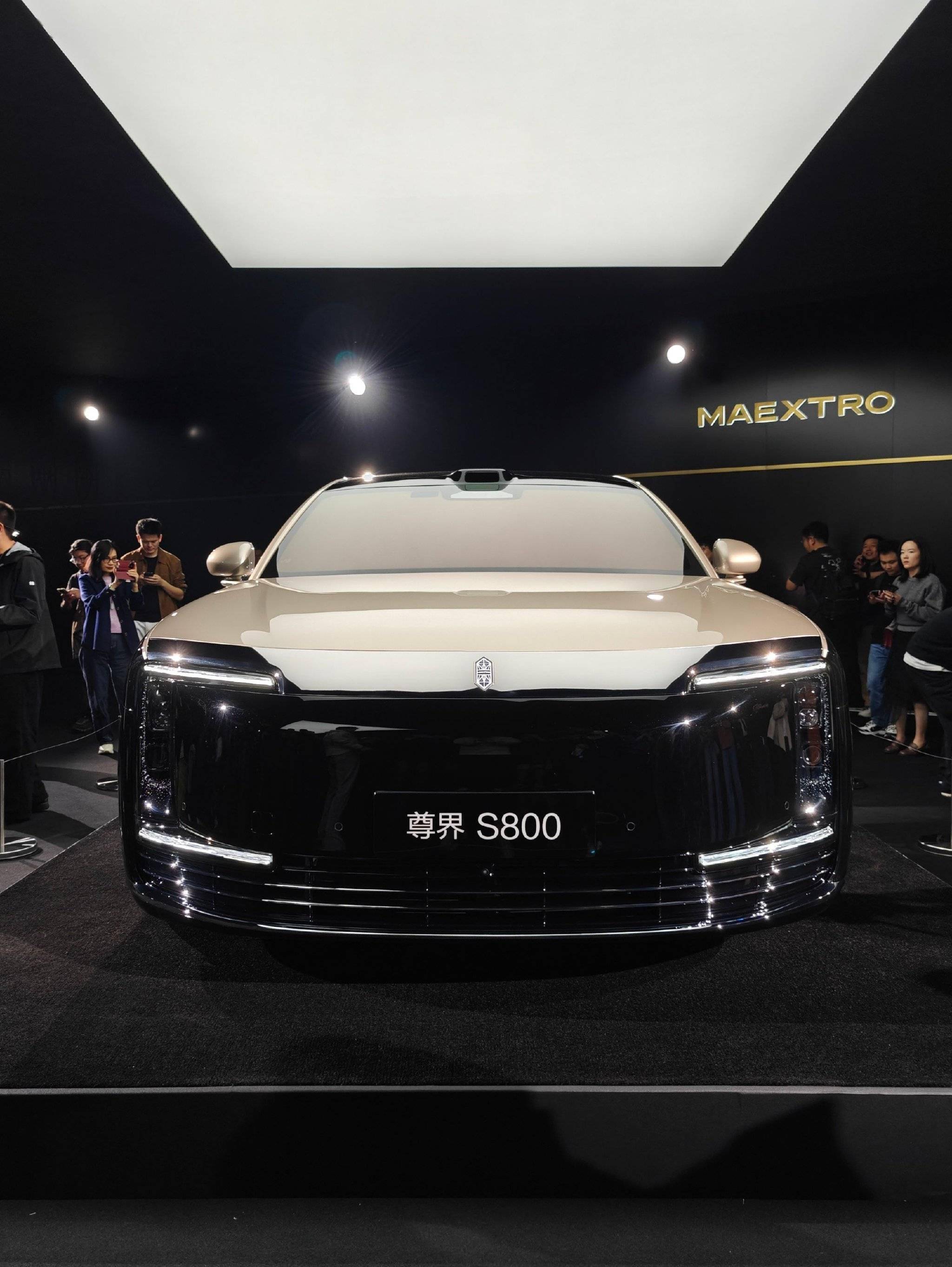 尊界S800上市:华为与江淮的百万豪车突围战