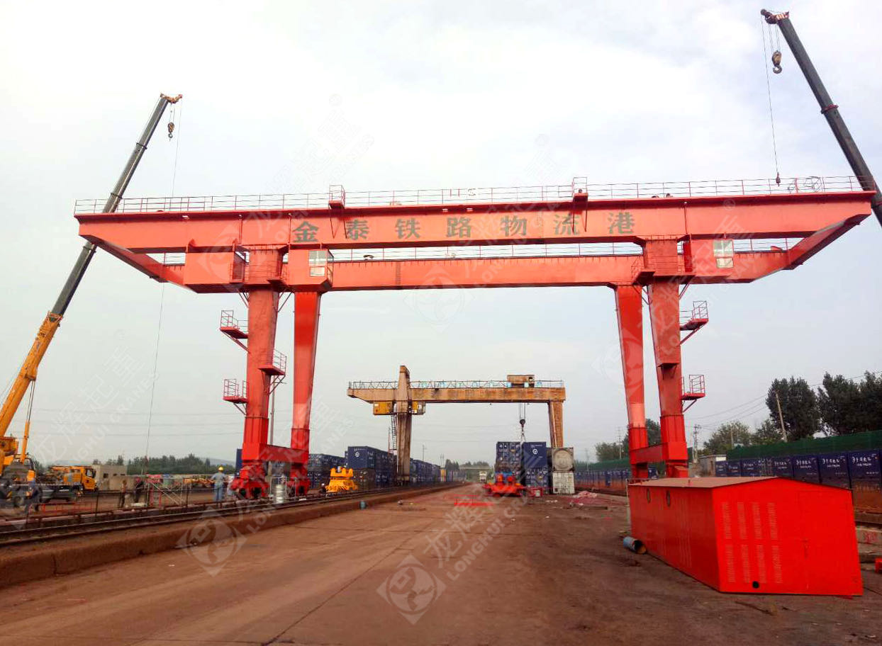 中集集团获得实用新型专利授权：“箱门及集装箱”