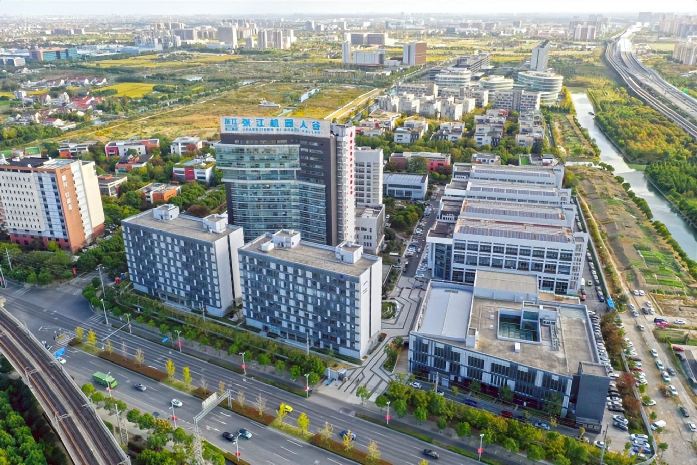 地瓜机器人完成1亿美元A轮融资 加速构建具身智能版图新生态