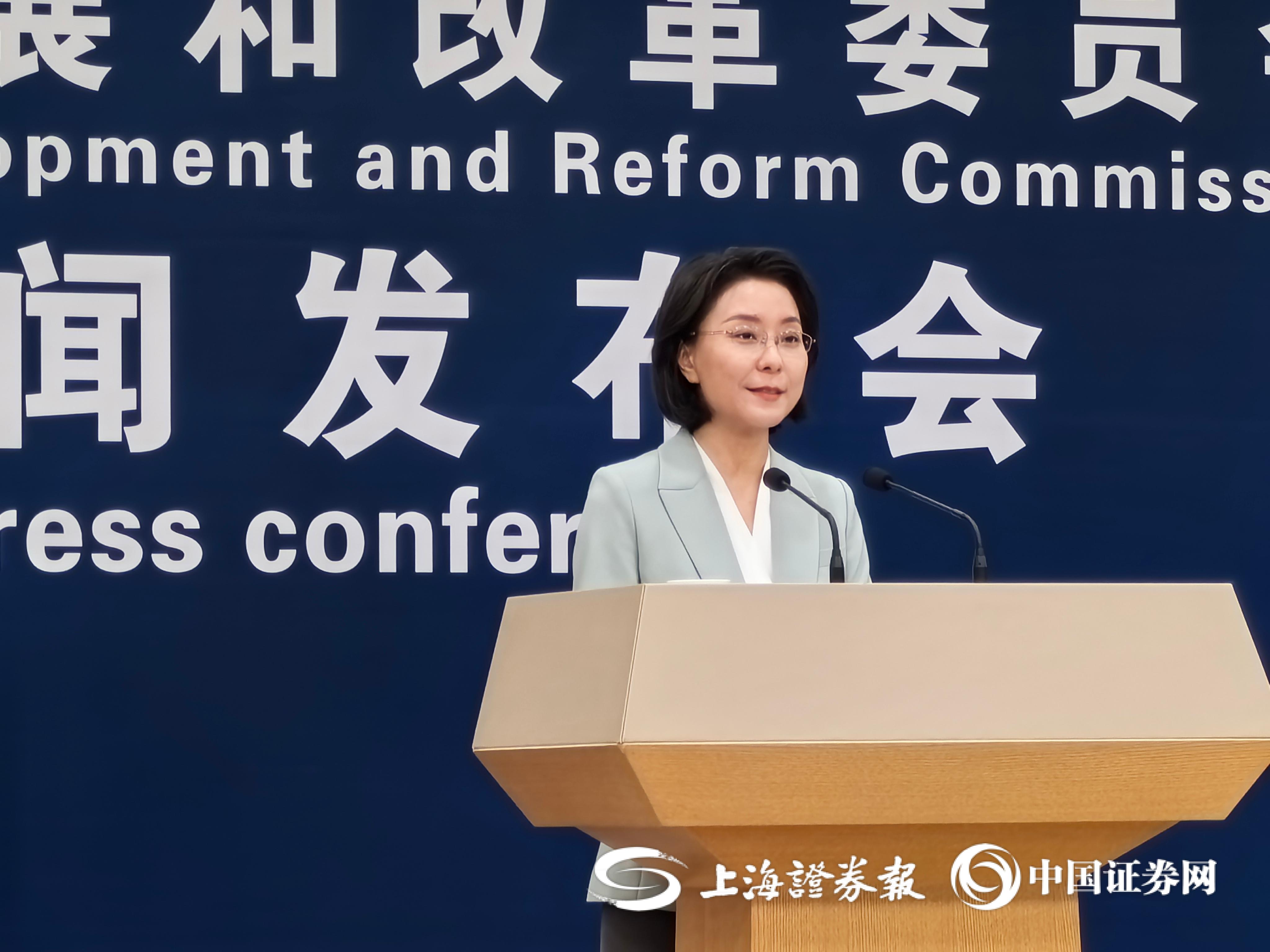 国家发改委副主任李春临：深圳综合改革试点新举措注重经济领域改革与教育、科技、人才等其他相关领域改革的协同联动