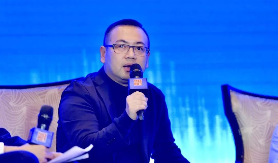 【寻访金长江之十年十人】银叶投资许巳阳:天下没有无用之学!今年要做平衡配置