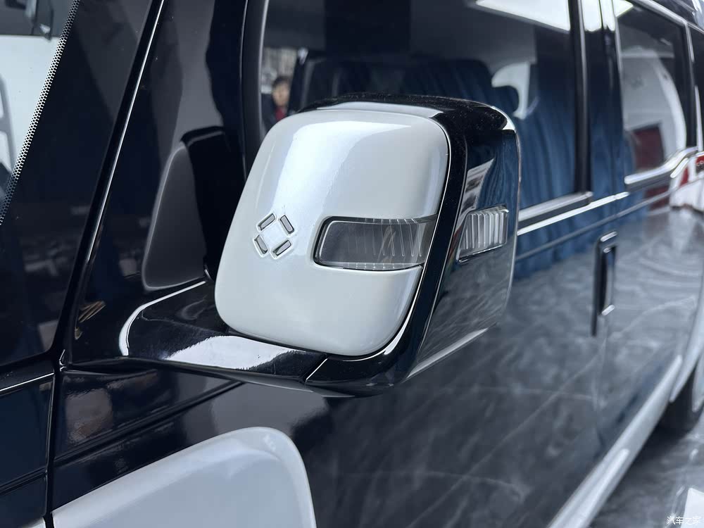 海马汽车：海马EX00车型计划今年量产上市