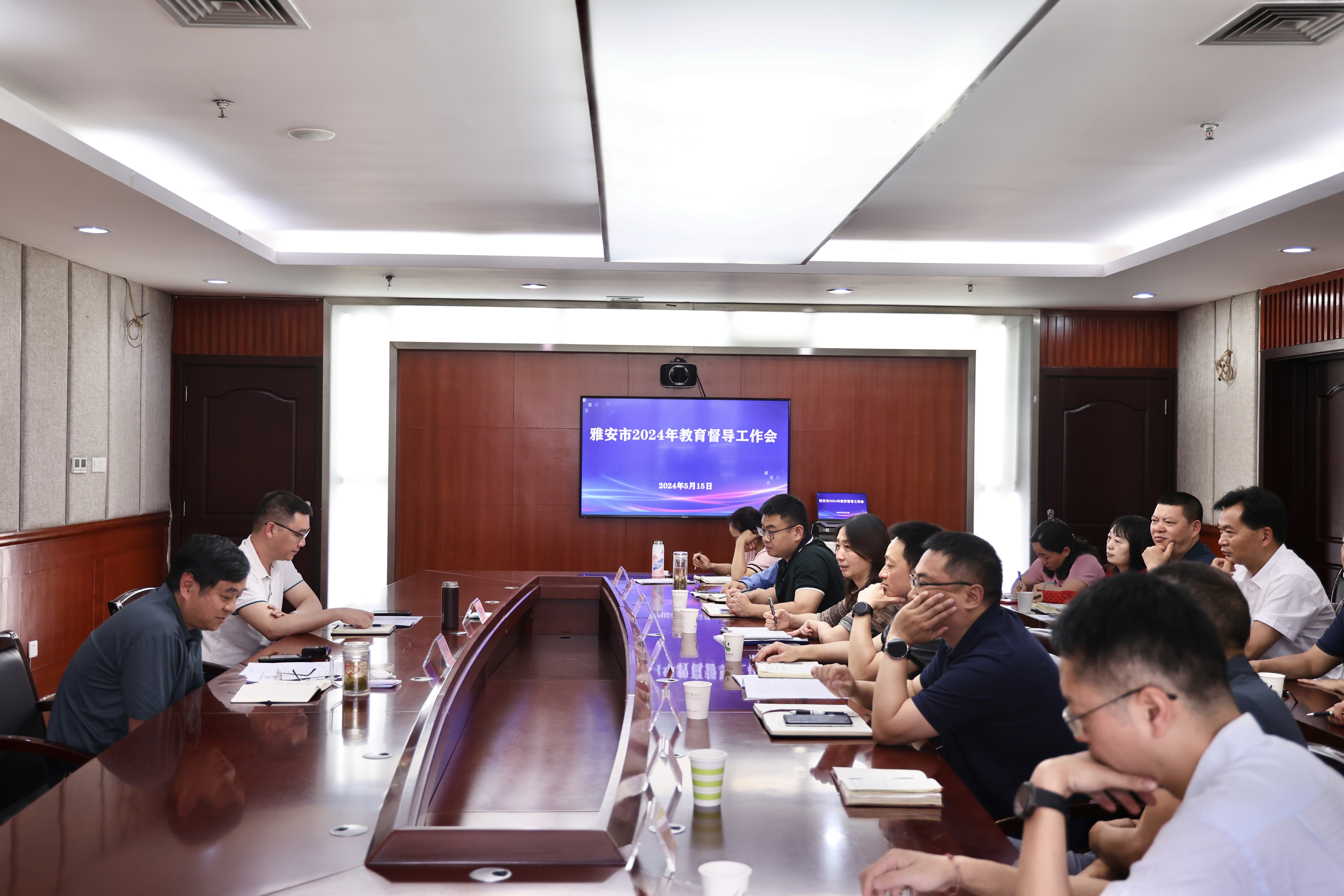 教育部召开落实纲要和三年行动计划、深化教育综合改革华南片区调研座谈会