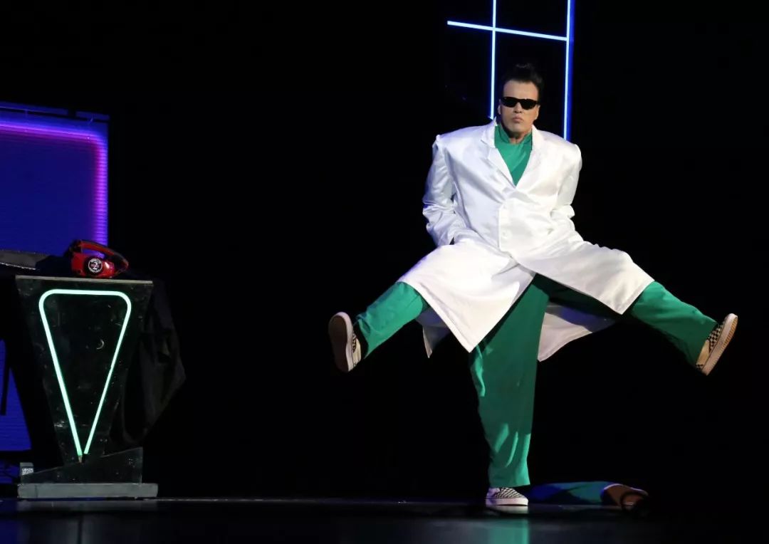 新“职”所向丨空中表演的“魔术师”