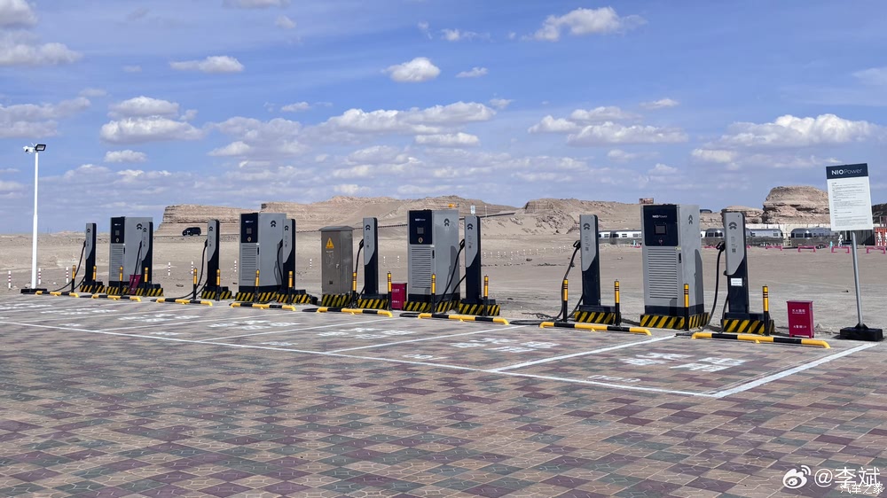 补能革命：蔚来高速换电站达1000座