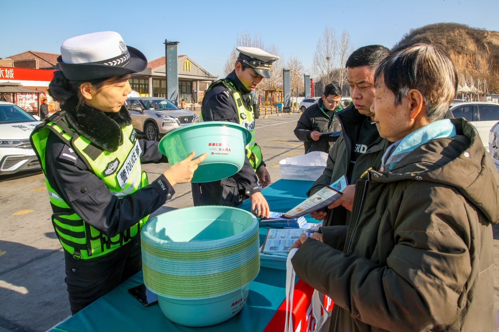 公安部：将督促车企充分开展组合驾驶辅助测试验证