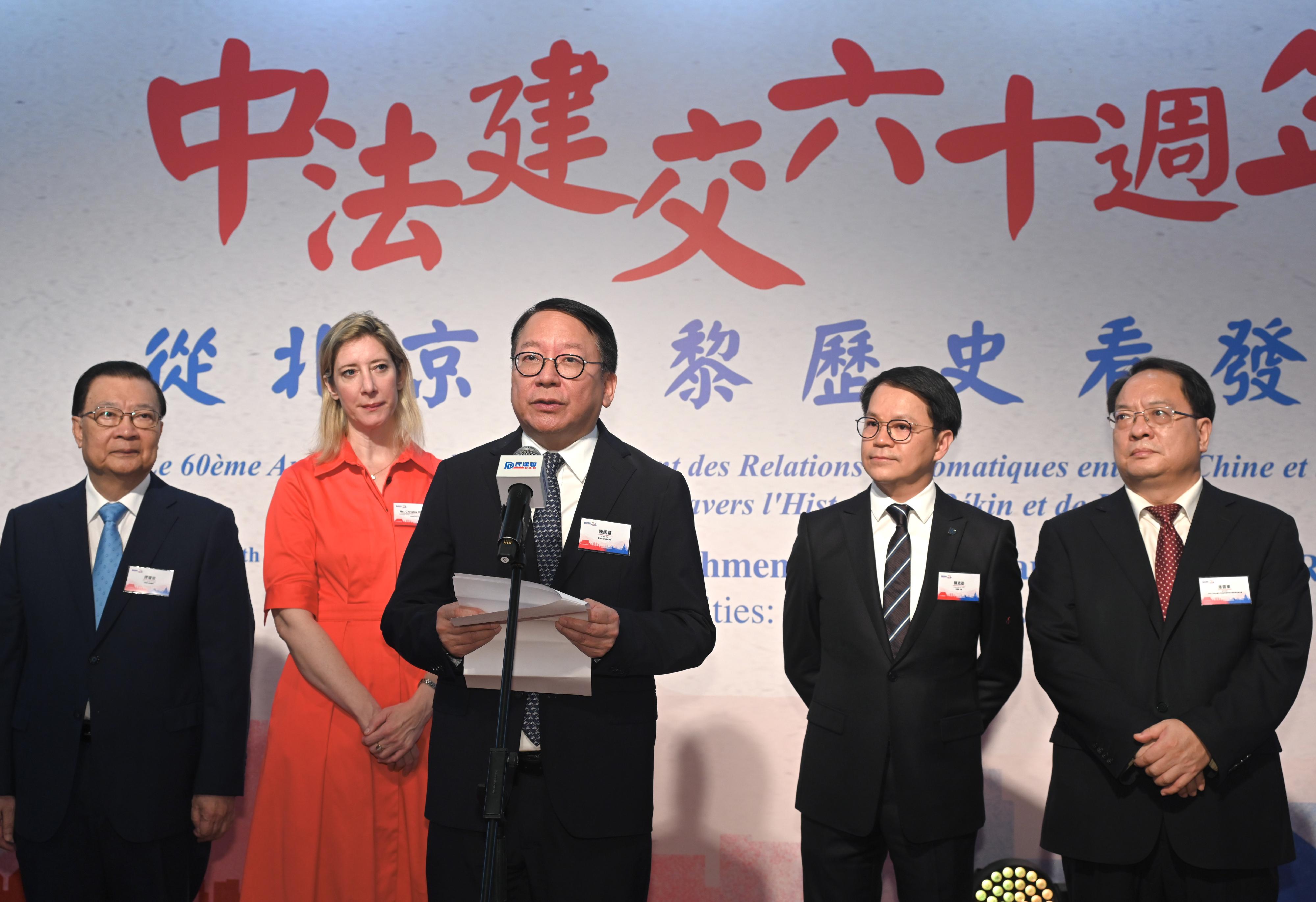 香港特别行政区政府政务司司长陈国基：组委会正积极争取内地居民赴港签注便利措施