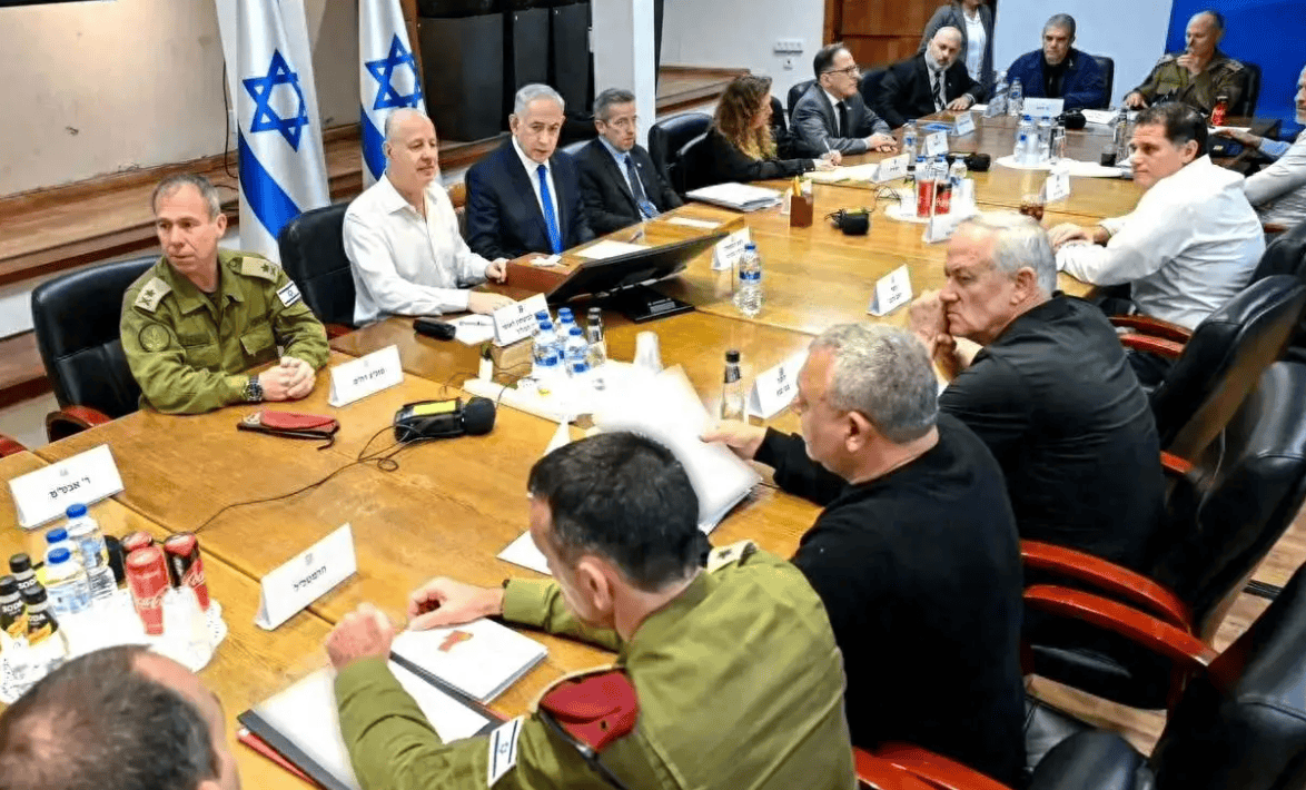 伟伟道来｜ 关税战，特朗普的时间线为何一推再推