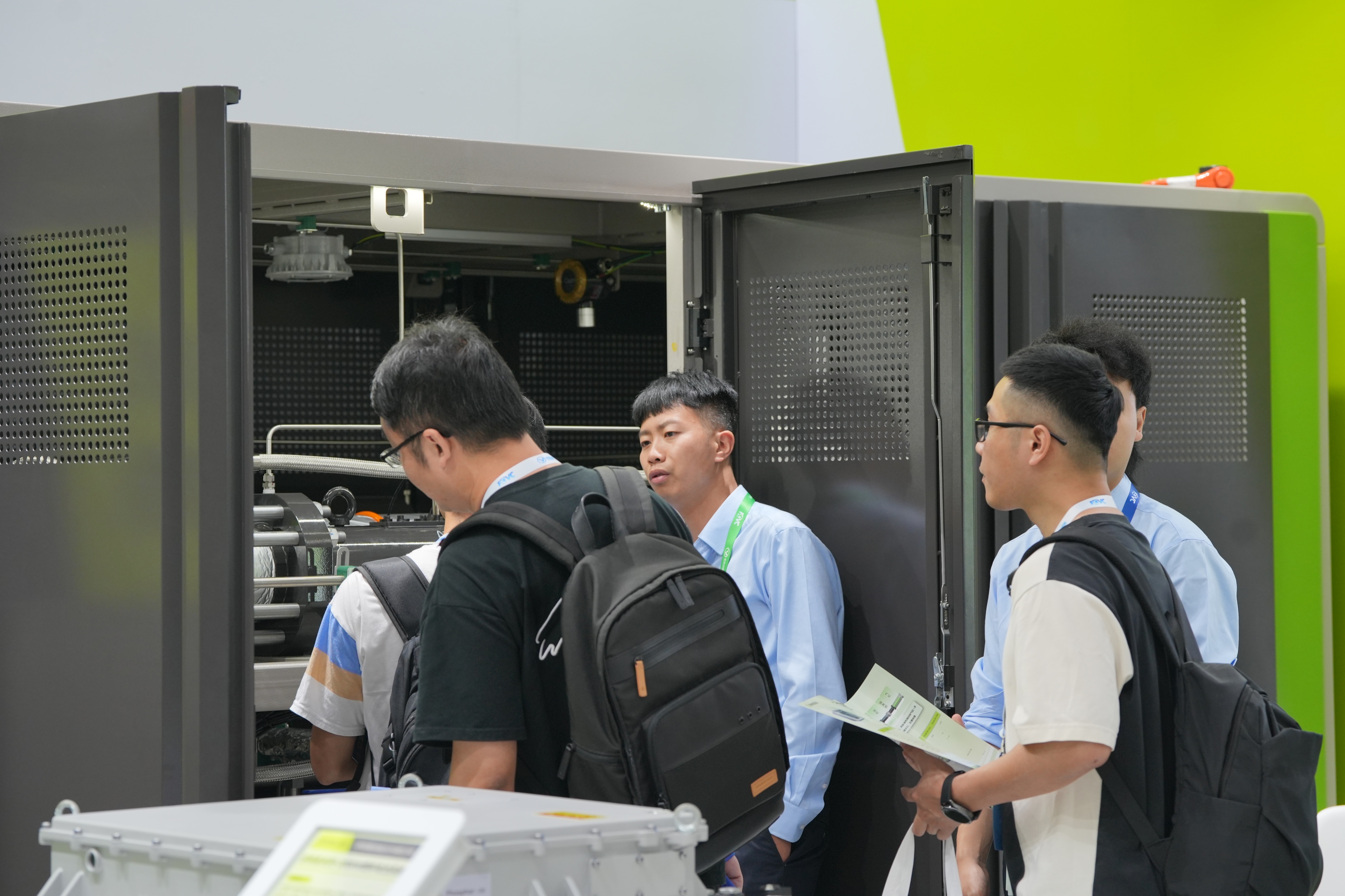 中联重科：截止至2025年08月08日股东总户数262,193户