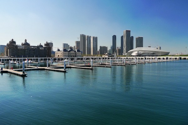 海兰信:中标火箭海上回收系统指挥测控船标段