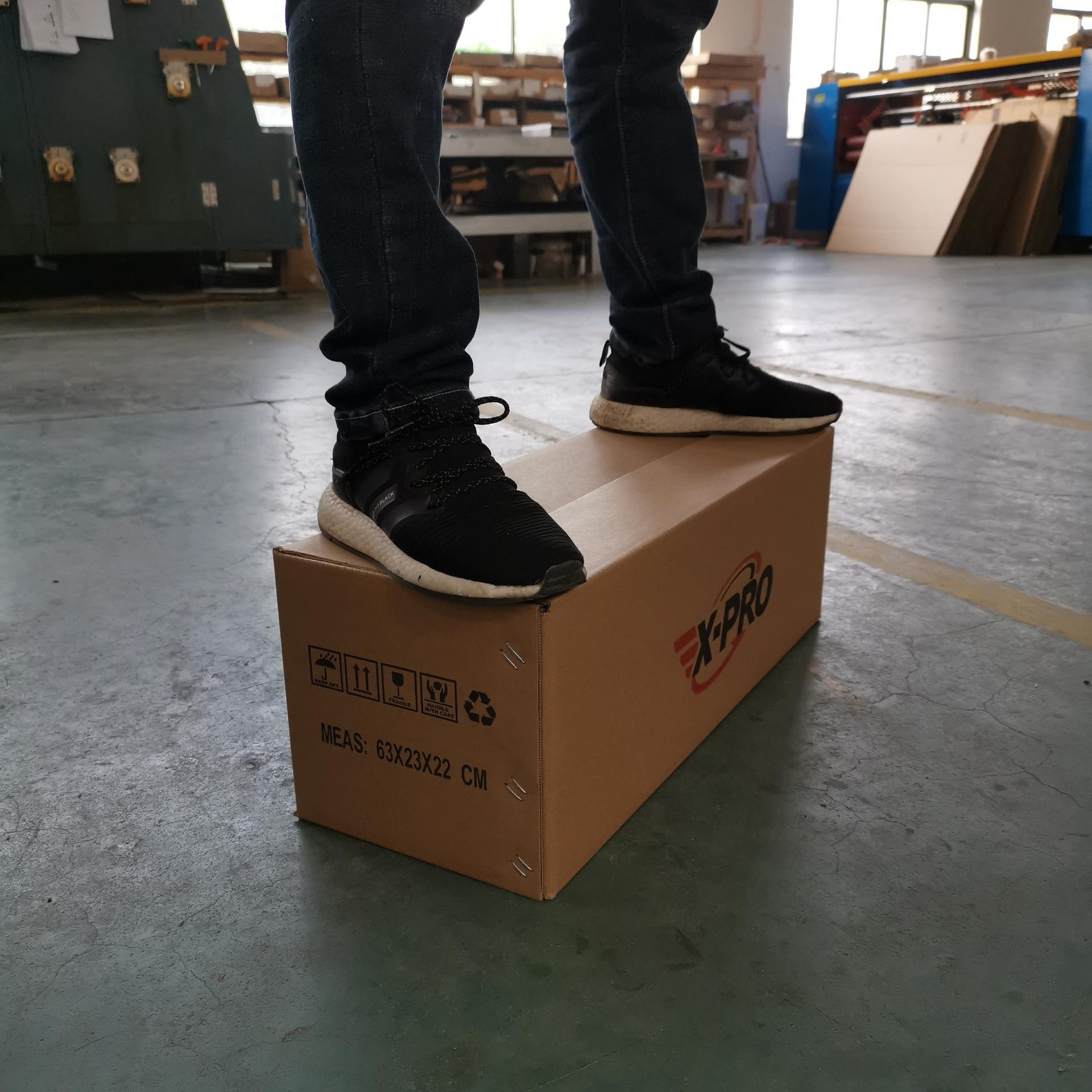 合兴包装：公司目前可销售保鲜纸箱相关产品