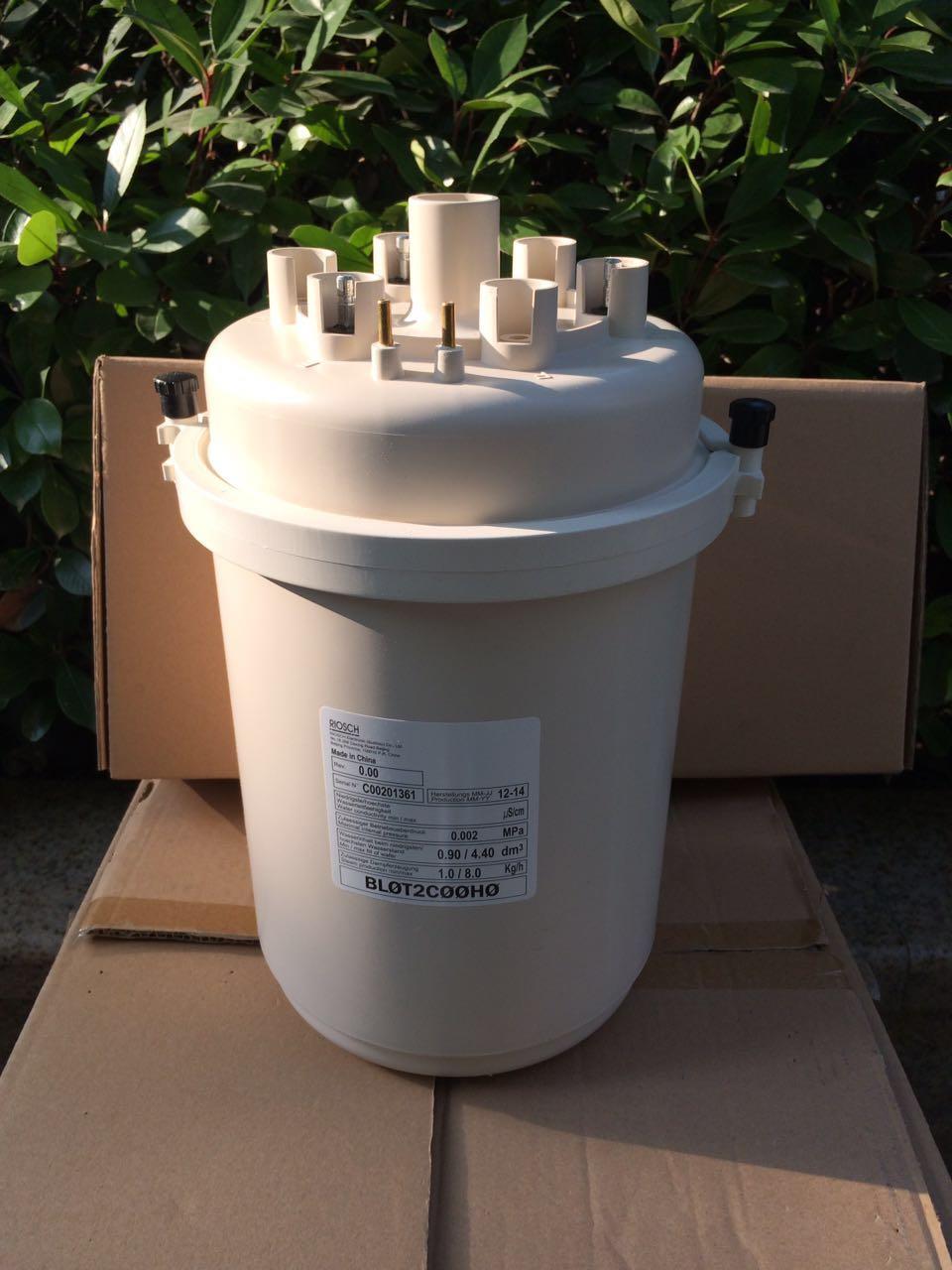 佳力图获得发明专利授权：“一种行间级空调制冷系统电气箱抽拉结构”