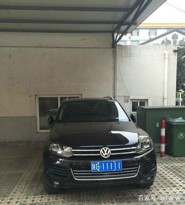 中集集团获得发明专利授权：“立式车库挂钩装置”