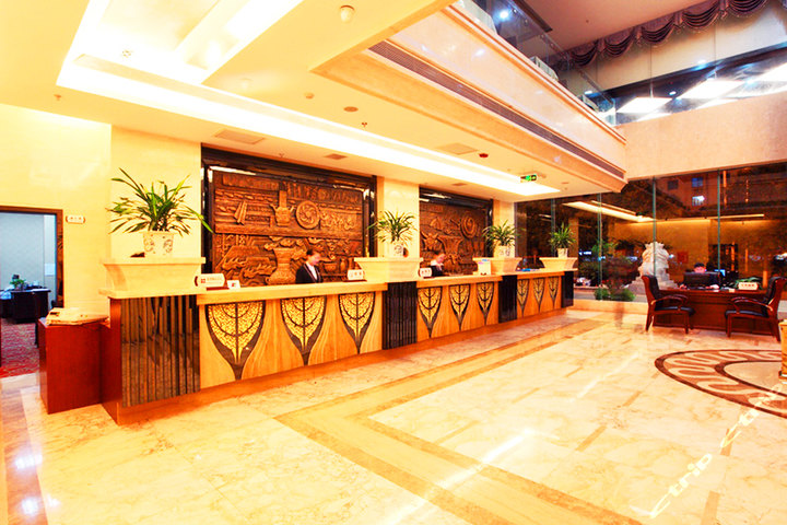 华天酒店：旗下部分酒店承接湘超联赛住宿餐饮服务