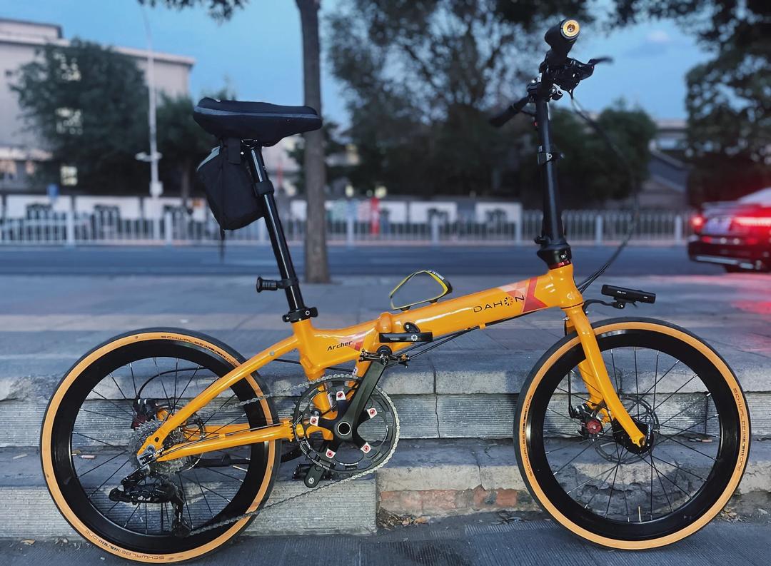 “小布平替”大行上市，折叠车赛道藏着五个趋势