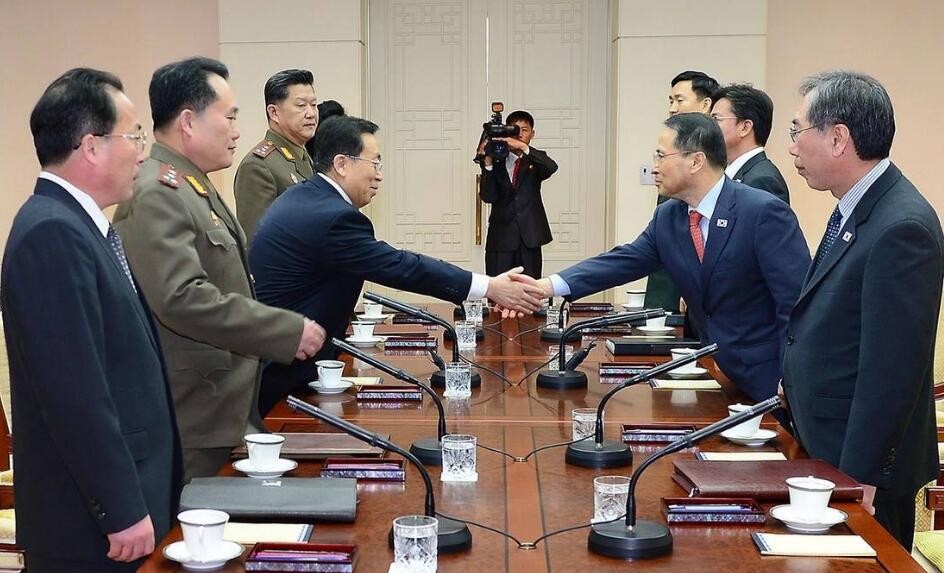 外交部副部长马朝旭会见美国常务副国务卿兰多