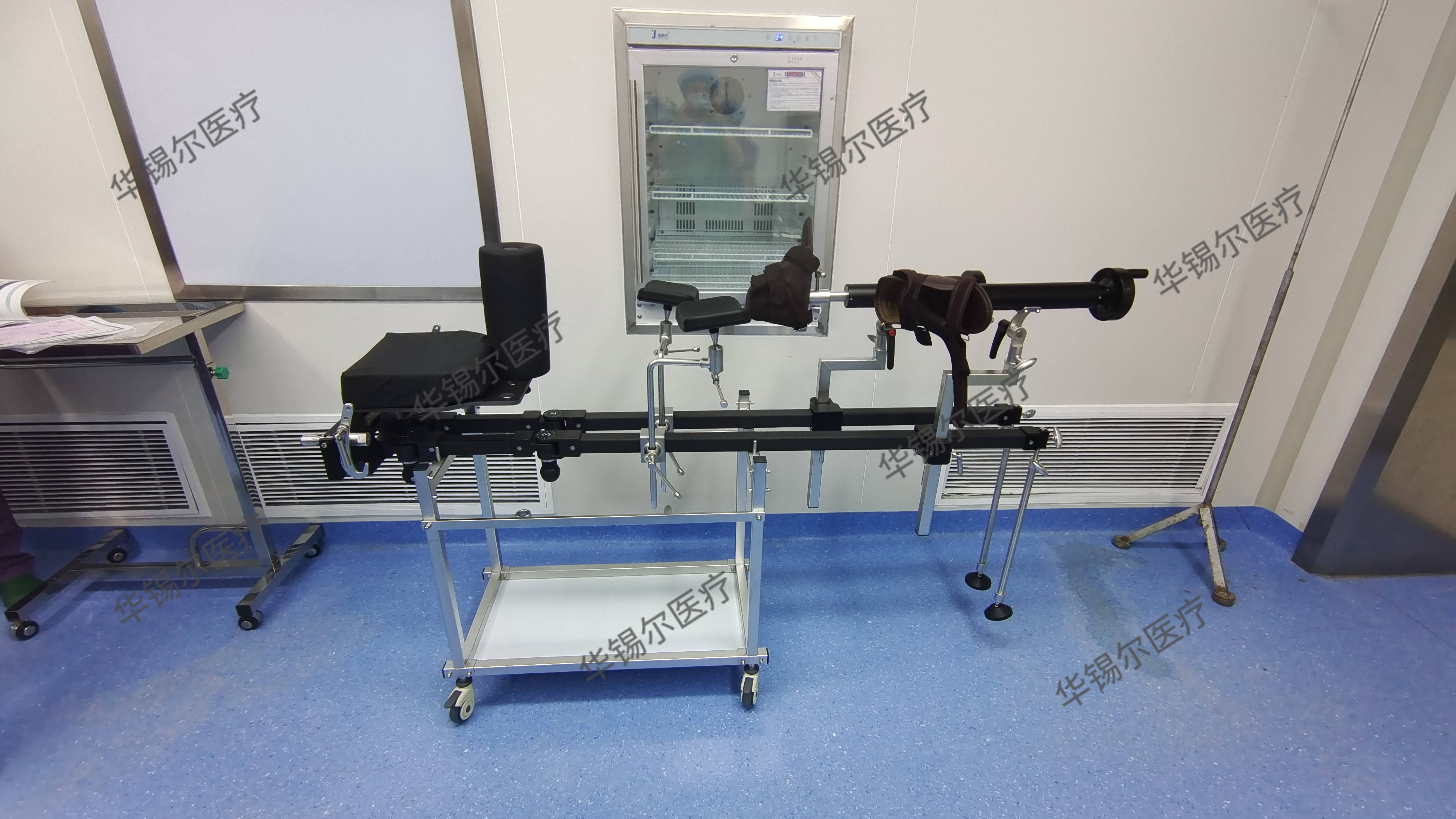 重药控股：下属子公司销售骨科手术机器人相关产品
