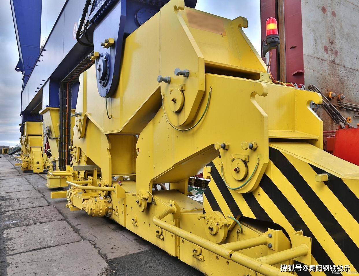 鞍钢股份获得发明专利授权：“一种高塑韧性抗疲劳X60级悬链立管用钢板及其生产方法”