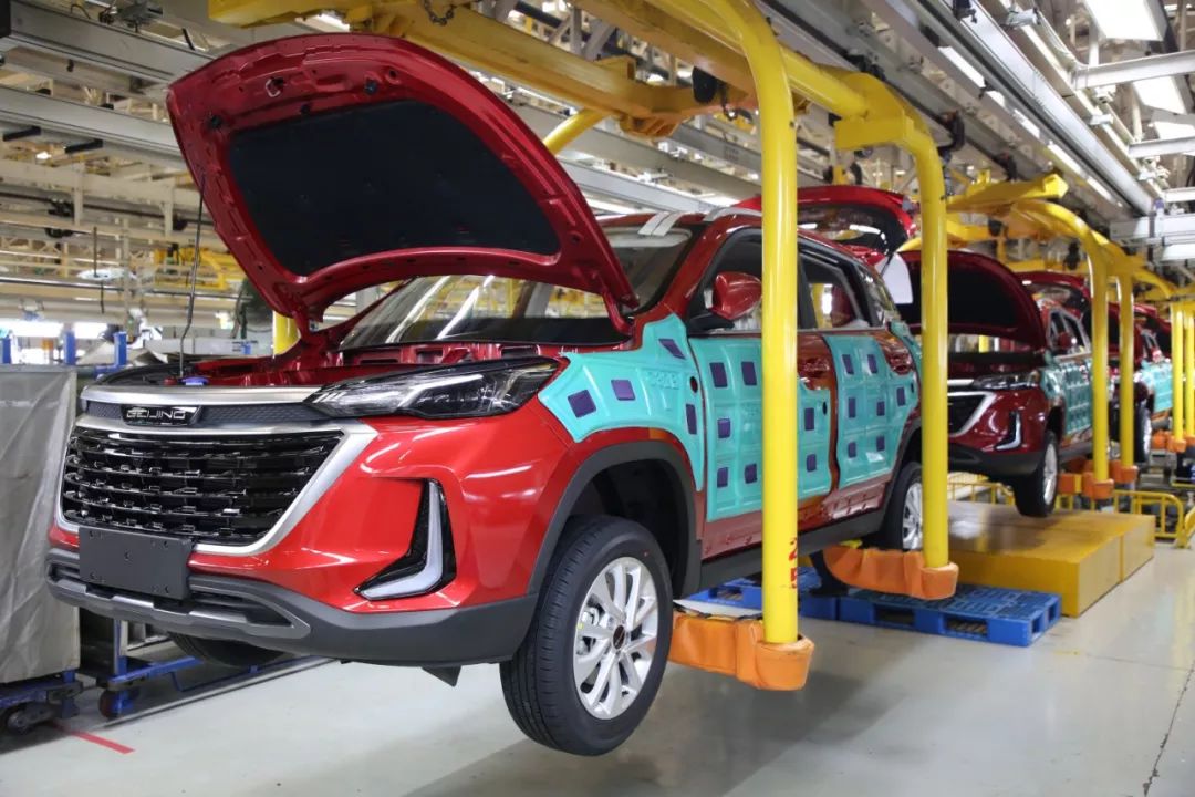 寻找“受尊敬”企业系列报道之三：金融护航实体经济，从“压舱石”到“新引擎”的标杆力量