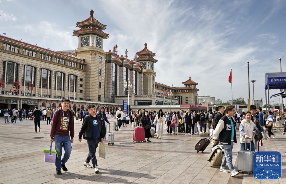 国庆中秋假期日均出入境旅客将破200万人次