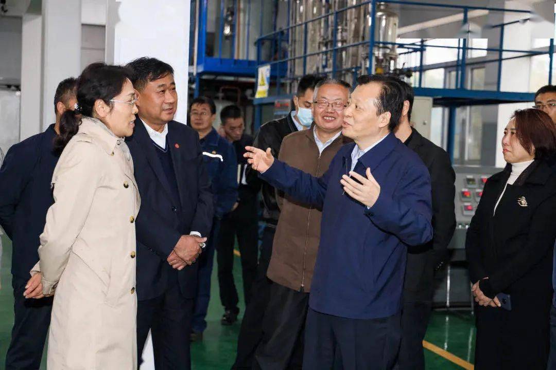 交通运输部部长刘伟出席中俄北极航道合作分委会第二次会议并在黑龙江调研