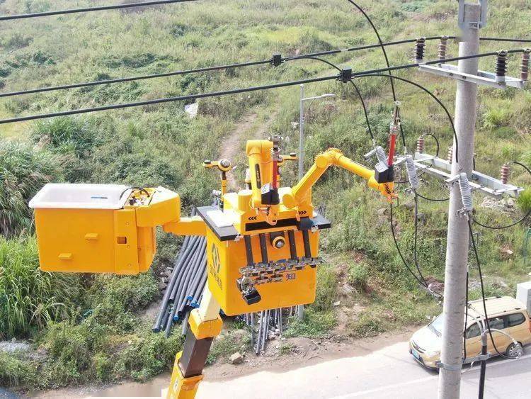 电连技术获得实用新型专利授权：“一种机器人关节电连接器”