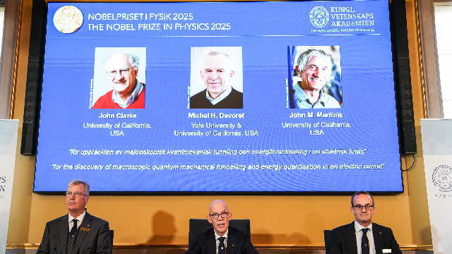 今日看点|国新办将举行介绍2025年前三季度进出口情况新闻发布会;诺贝尔经济学奖将揭晓