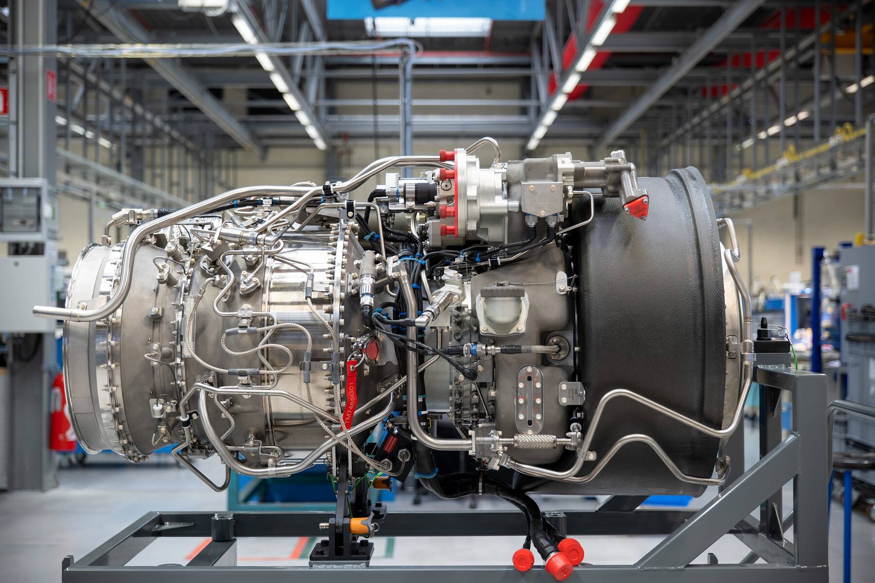 2025中国机载娱乐系统(IFE)行业：从"选装"到"强制"，绿色减重写进航司KPI_人保服务 ,人保服务