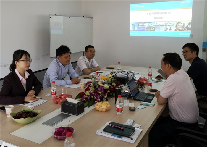 广脉科技：10月30日高管王欢减持股份合计3万股