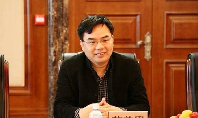 张玉卓:健全国有企业领导人的培养、选拔、考核、评价、任用制度机制