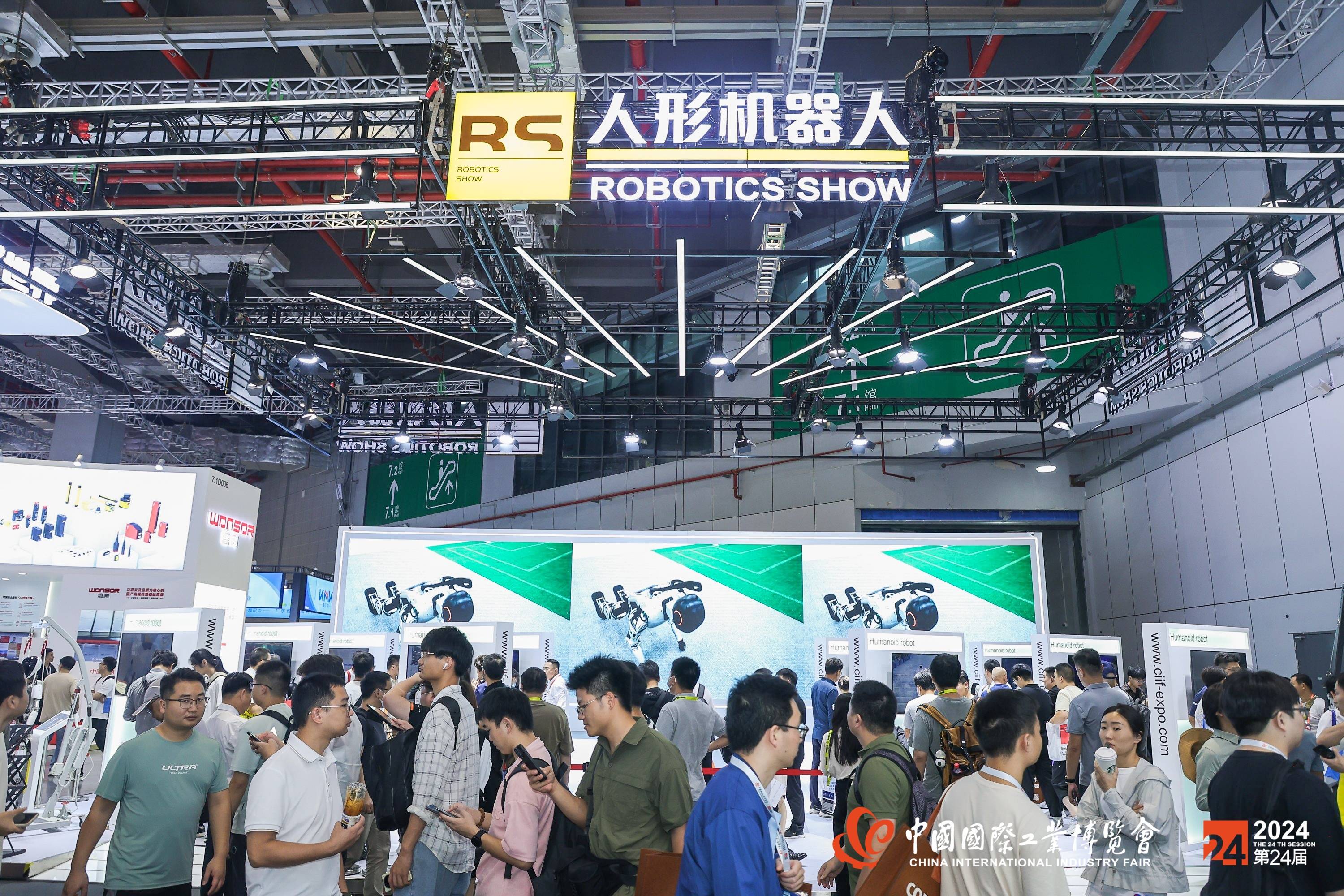 持续深耕工业场景 仙工智能携多款具身机器人新品亮相亚洲物流展