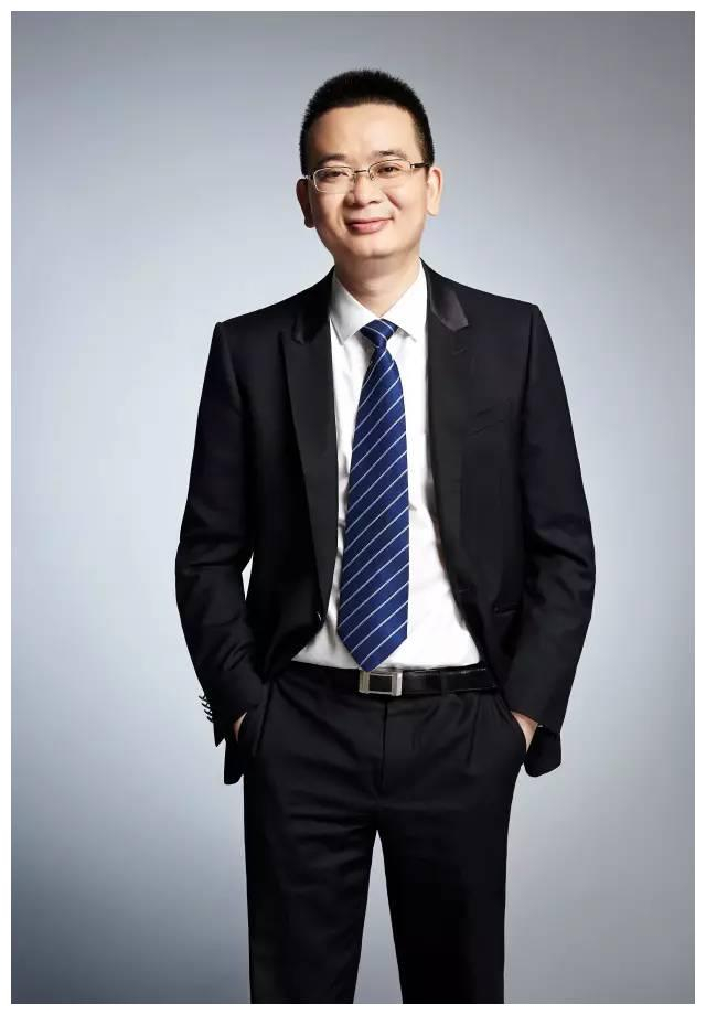 华虹公司高管变动 总裁白鹏获任董事会主席