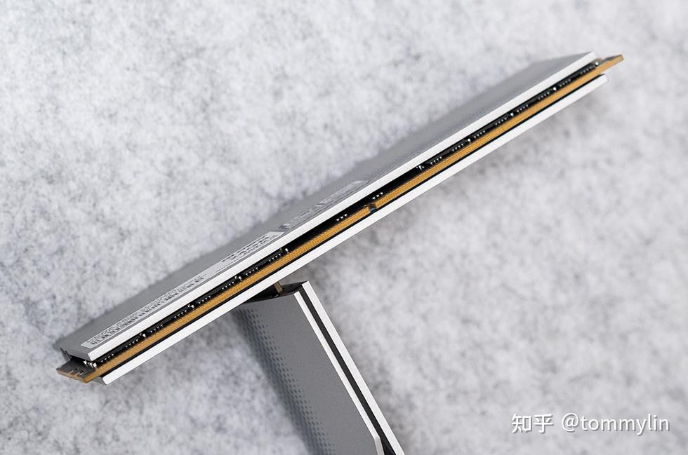 瑞芯微：预计四季度部分客户产品能够完成存储方案向DDR5转型