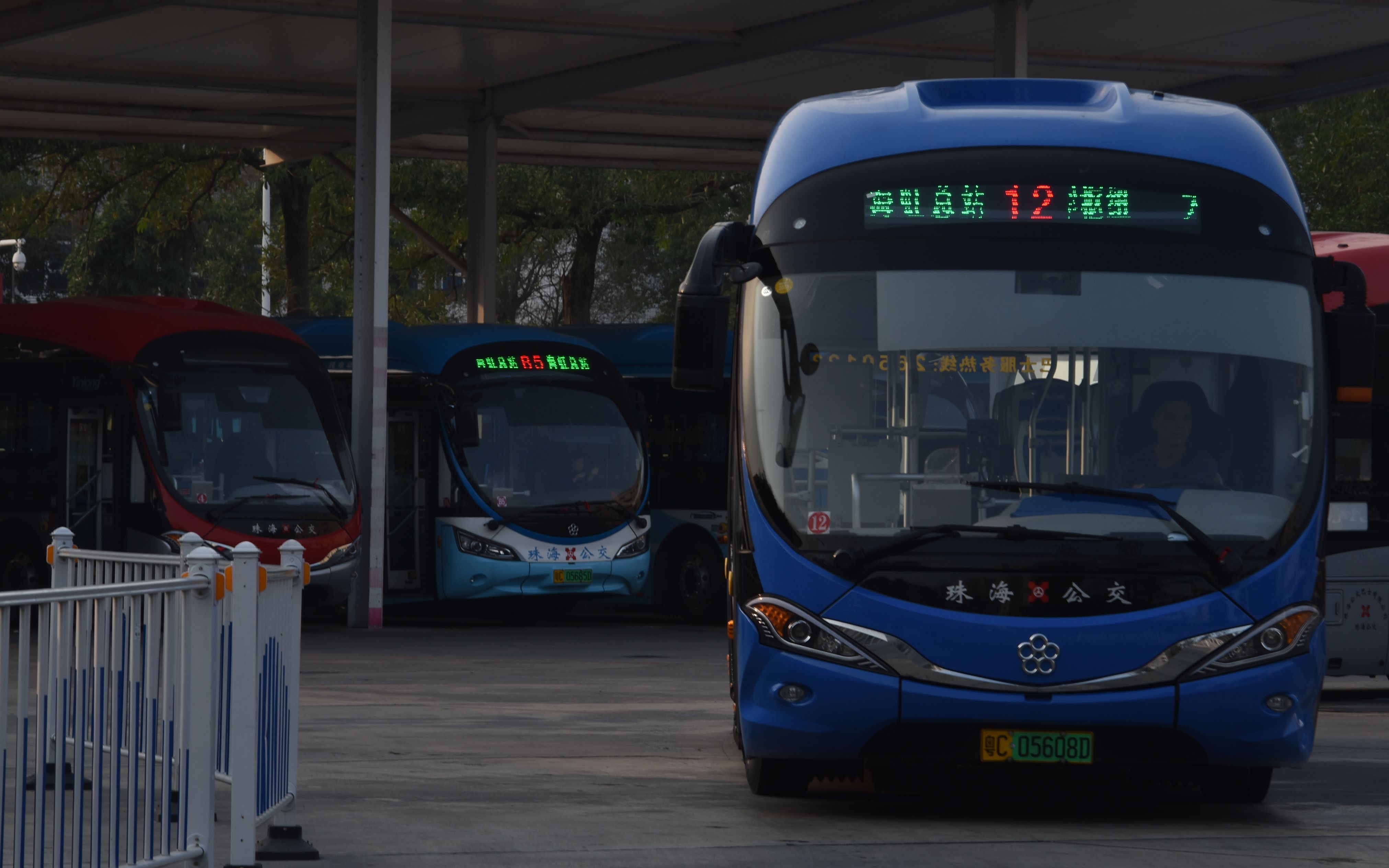 珠海港：截至2025年12月31日股东总户数68,017户