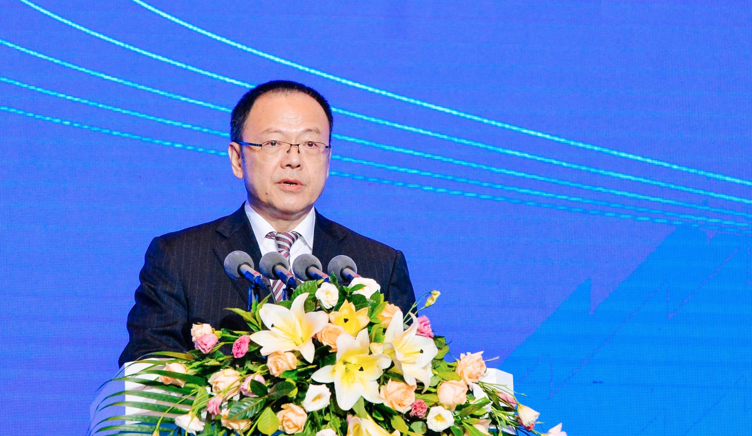 王文涛部长《求是》刊文：坚定不移扩大高水平对外开放