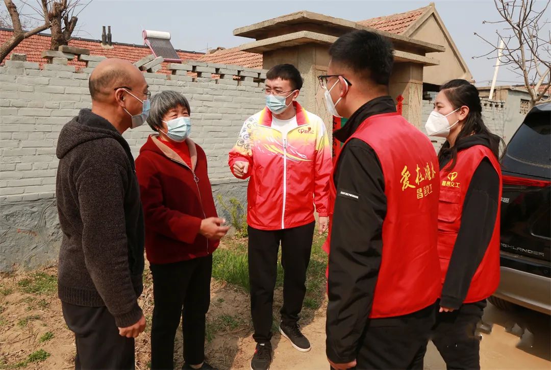 优利德：1月16日高管孙乔减持股份合计2100股